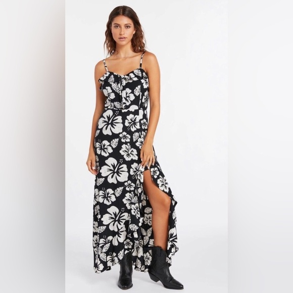 Volcom Coco Ho Black White Bodice tie and Thigh High Slit Maxi Dress size XS new - Picture 2 of 8